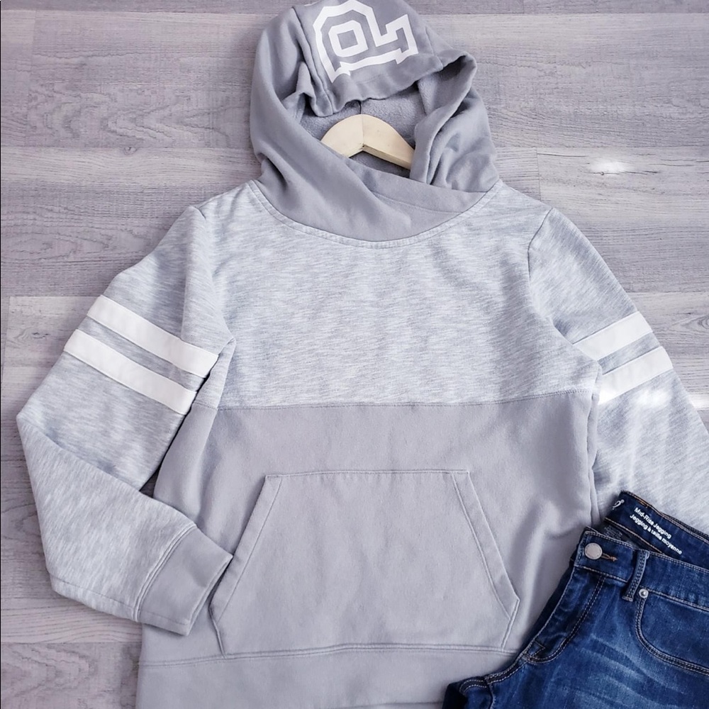 VS hooded sweatshirt